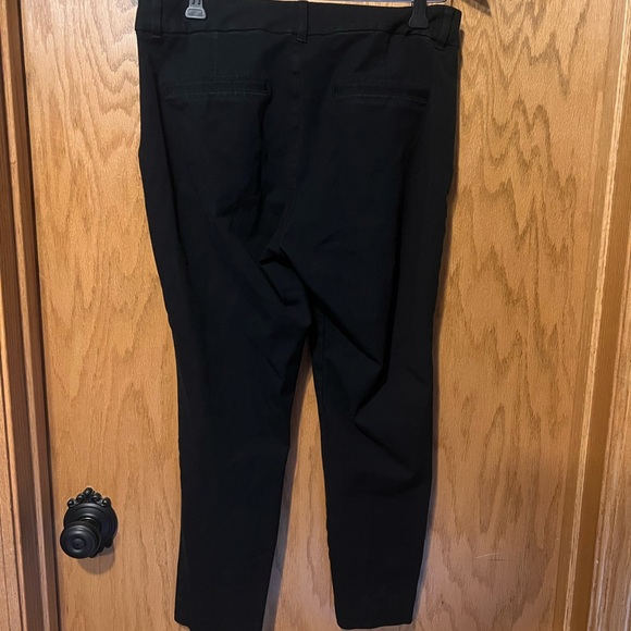 Old Navy Pixie size 8 - Picture 3 of 3